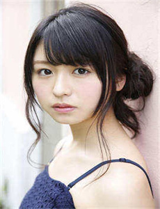 団地妻の秘密~菜穂23歳~