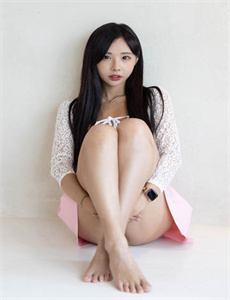早已女露依
