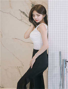 年轻漂亮小保姆5DH