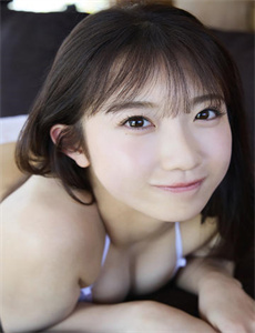 美女张开让男生桶/一面亲着一面膜胸口视频